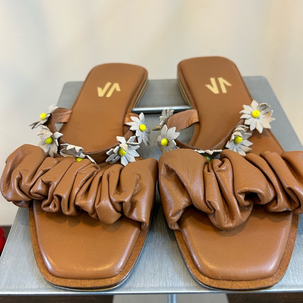 Silvia Cobos sandals